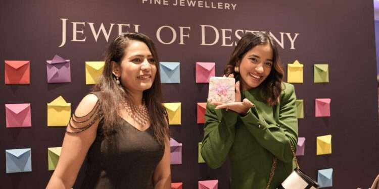 ORRA Fine Jewellery brings festivities to life with exclusive in-store engagements