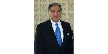 Iconic Business Leader Ratan Tata Passes Away at 86, Leaving Behind a Legacy of Innovation and Philanthropy