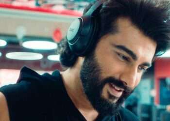 boAt cancels the cringe in just 10 minutes: actor Arjun Kapoor finds sound solace with boAt on Flipkart Minutes this Valentine’s Day.