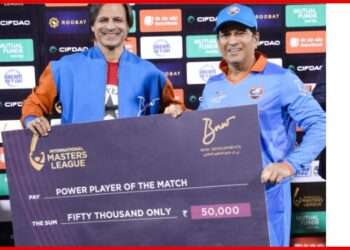 India Masters triumph in IML 2025 final as cricket legends take the field.