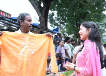 Zee TV Brings Monsoon Relief with ₹2 Raincoat Drive for the Middle Class