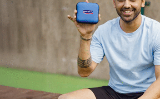 Hansaplast Partners with Cricketer Deepak Chahar to Launch Travel-Friendly Fast Aid Kit