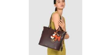 Handbags from Lililo: Must-Have Companions for Every Corporate Woman