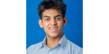 17-Year-Old Innovator Develops Aerovive: A Microalgae-Based Device That Purifies Indoor Air and Boosts Cognitive Wellness